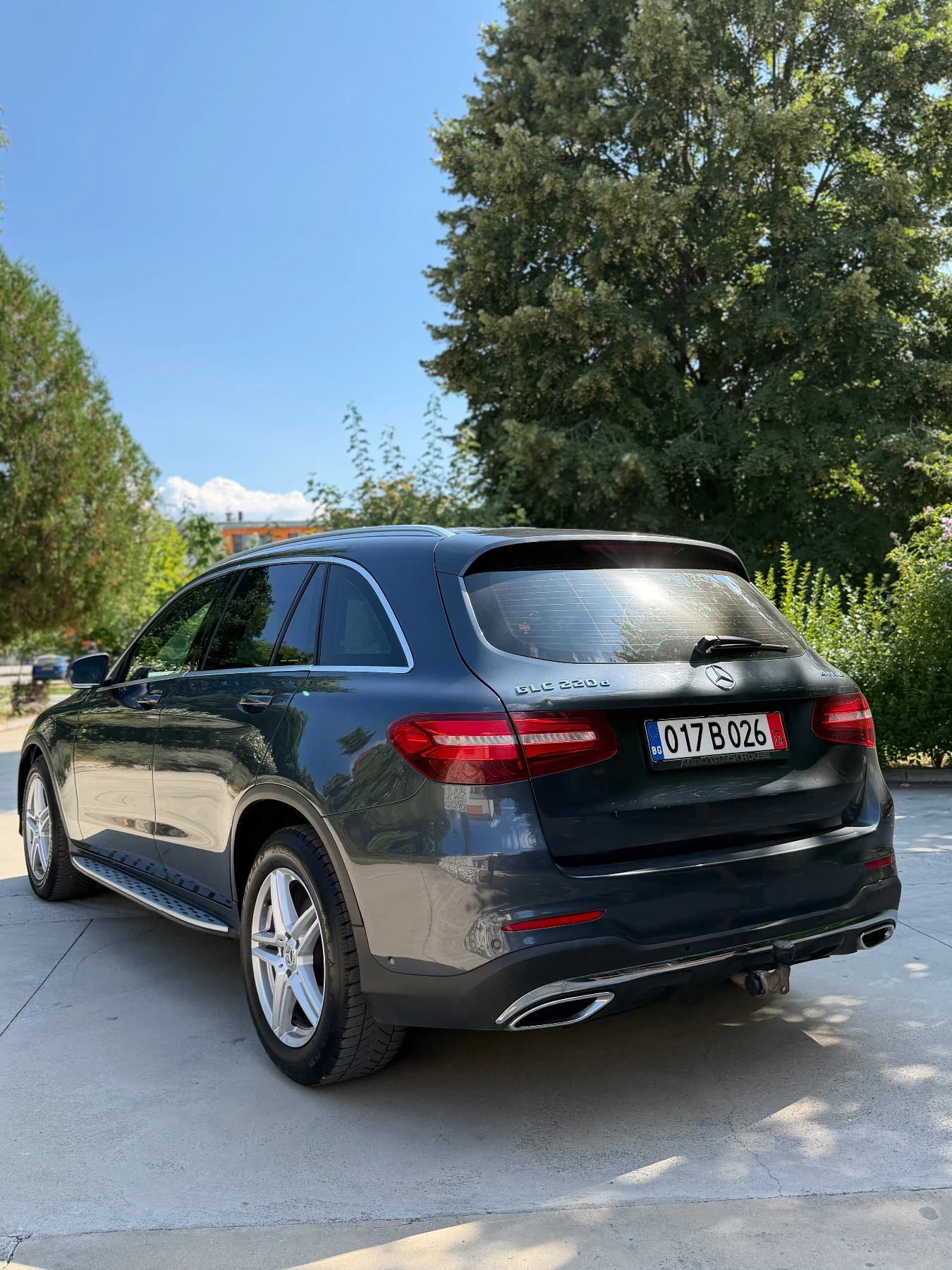 Mercedes-Benz GLC 220 * AMG* ТЕГЛИЧ* Червена кожа* , снимка 7 - Автомобили и джипове - 55728584