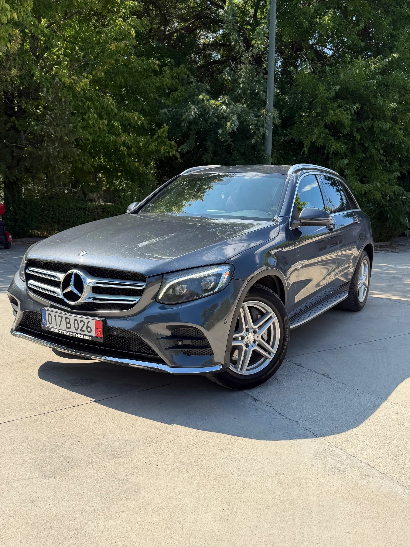 Mercedes-Benz GLC 220 * AMG* ТЕГЛИЧ* Червена кожа* 