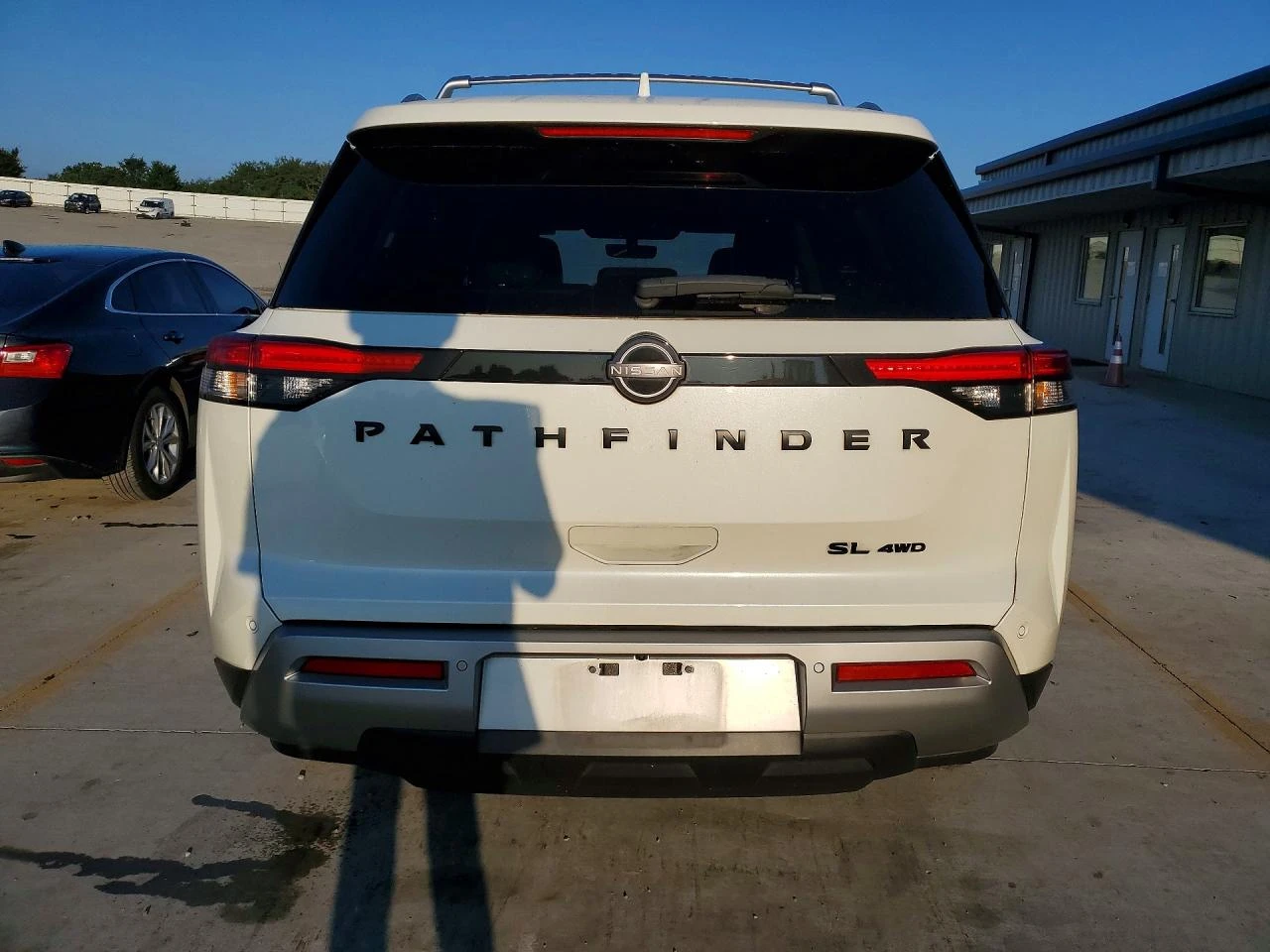 Nissan Pathfinder 3.5l Sl, снимка 6 - Автомобили и джипове - 56076434