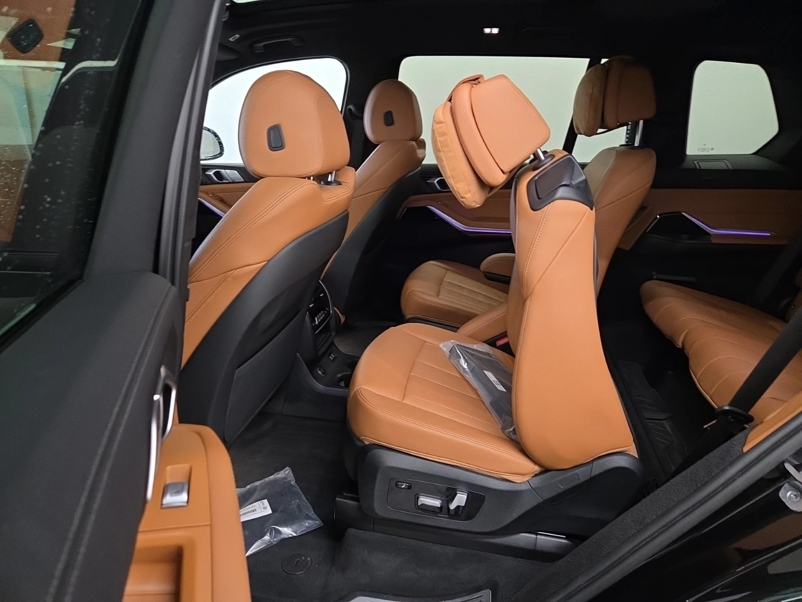 BMW X7 xDrive40i M Sport | 6 места | Heat Comfort Package, снимка 11 - Автомобили и джипове - 56225435
