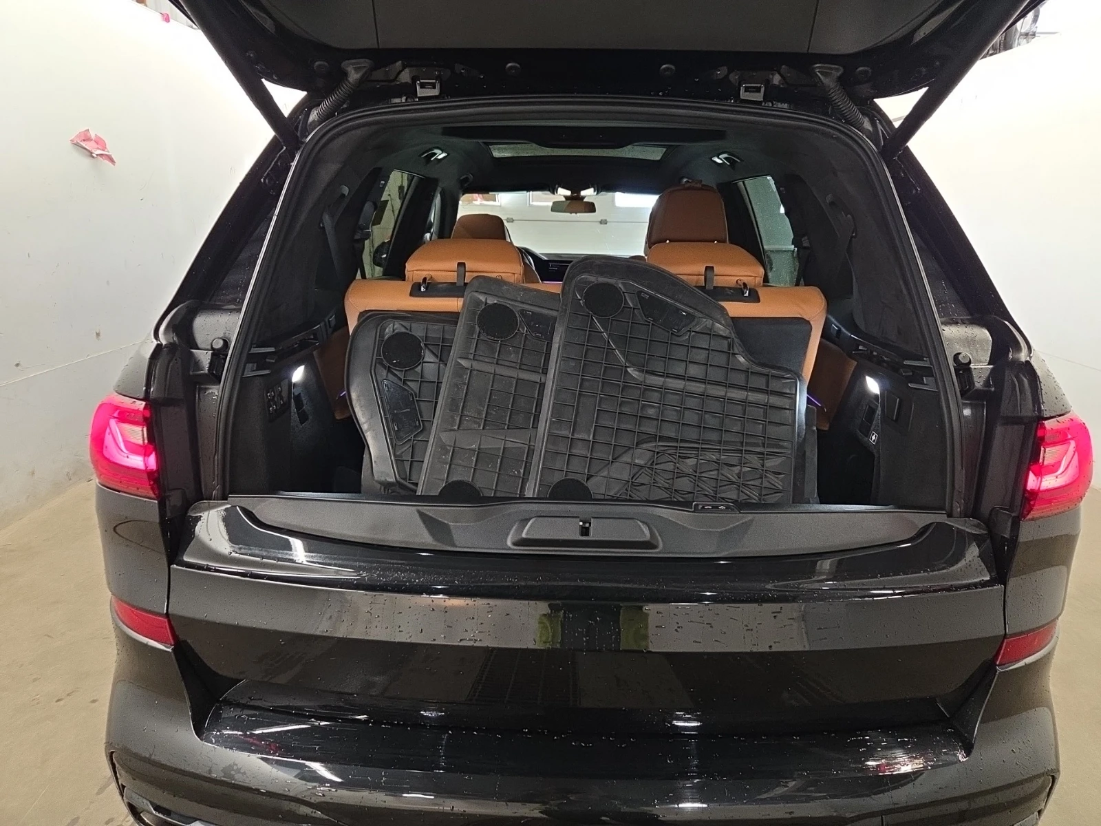BMW X7 xDrive40i M Sport | 6 места | Heat Comfort Package, снимка 15 - Автомобили и джипове - 56225435