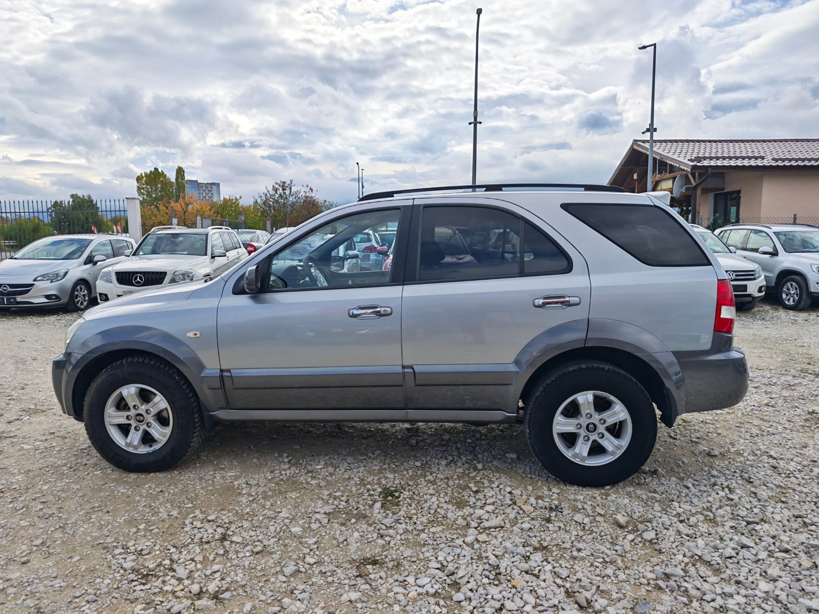 Kia Sorento 2.5 дизел ИТАЛИЯ, снимка 9 - Автомобили и джипове - 56748912