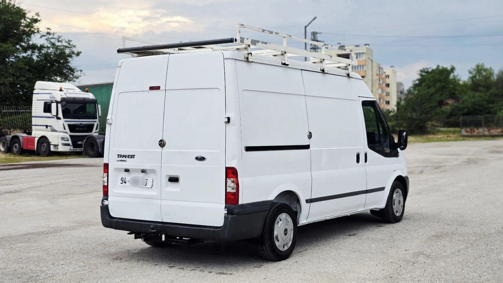 Ford Transit 2.2 110кс КЛИМАТИК, снимка 5 - Бусове и автобуси - 54500350