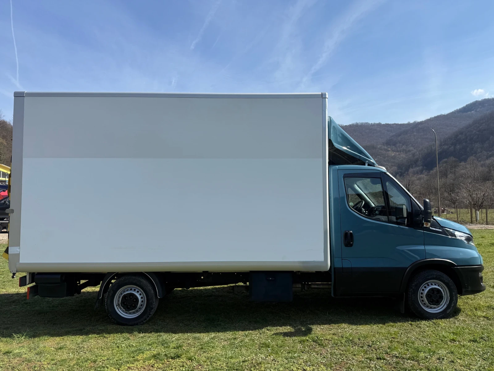 Iveco 35S18 35S18 HI-MATIK БОРД КЛИМА 4.10М МЕЖДУОСИЕ, снимка 6 - Бусове и автобуси - 53988382