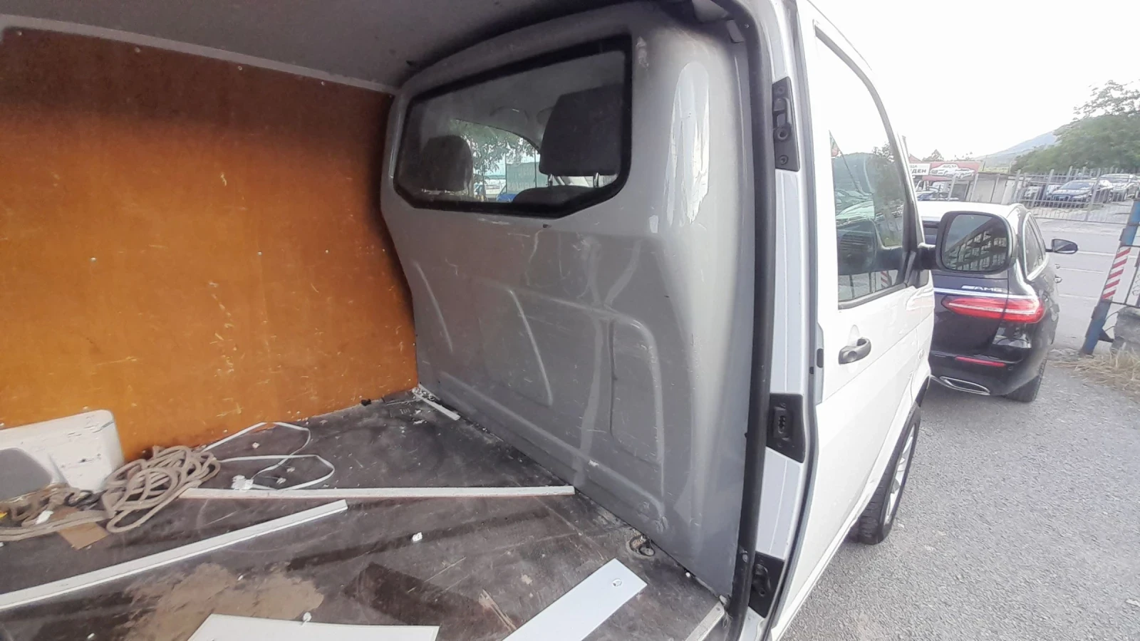 VW Transporter 2.0TDI 140 kc Long, снимка 3 - Бусове и автобуси - 54876941