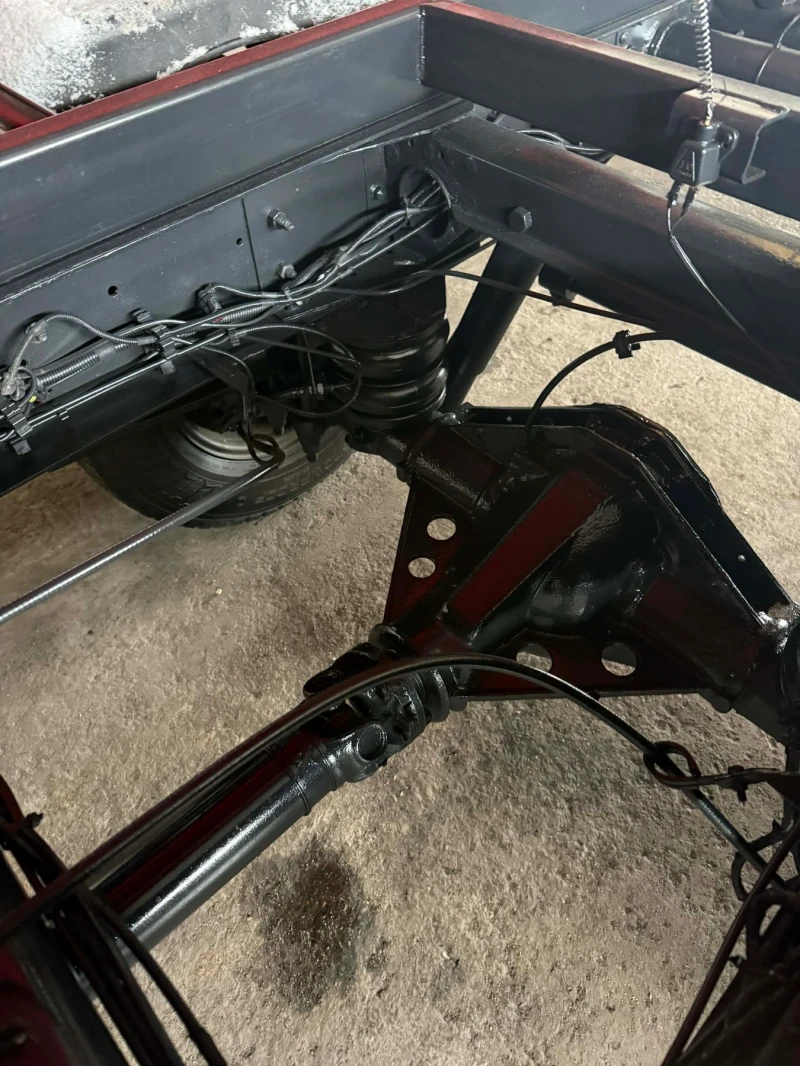 Iveco 65c15 Фабричен метан, снимка 6 - Камиони - 53296312