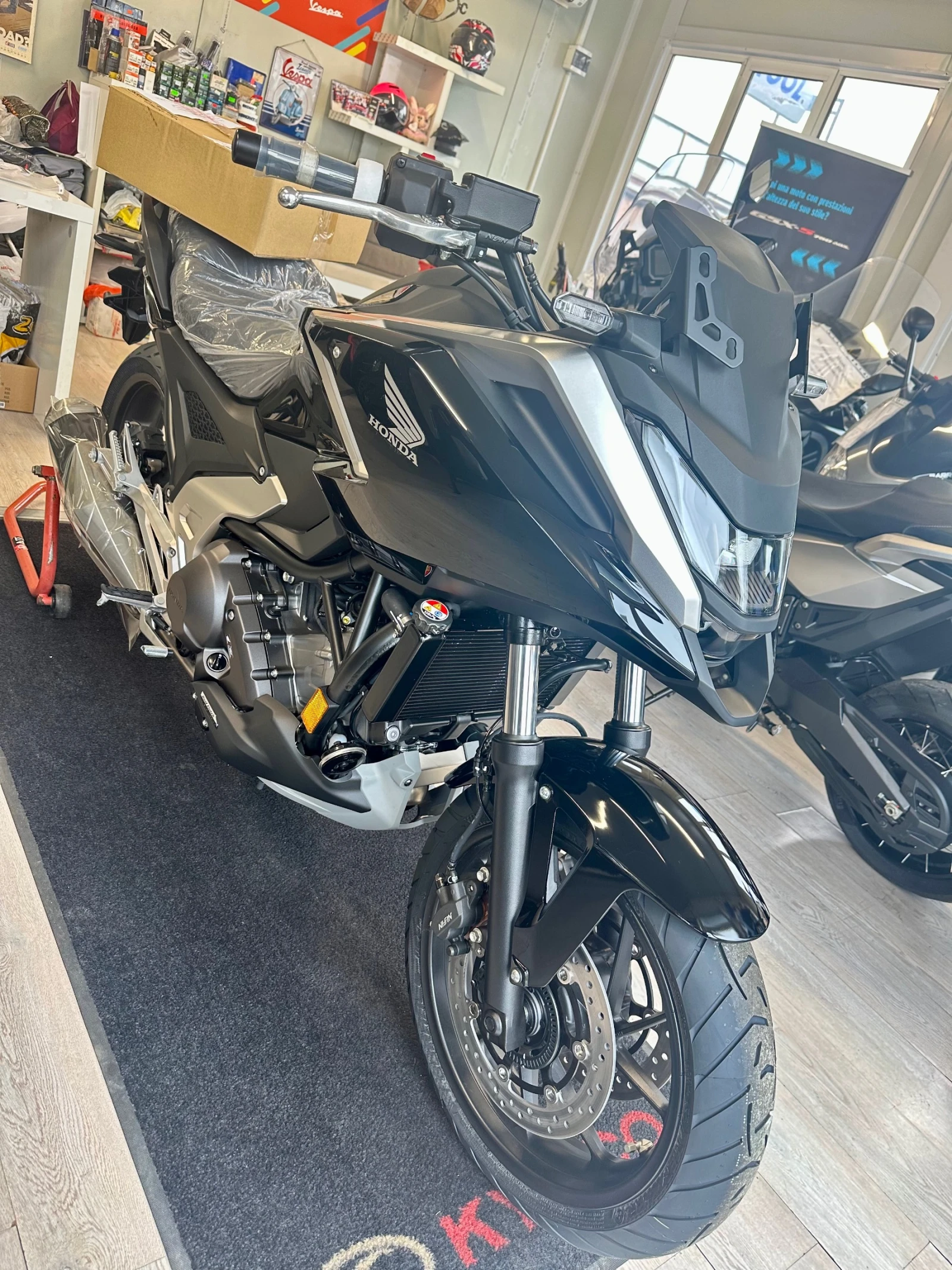 Honda Nc 750X DCT НОВ!!! 0км. - изображение 7