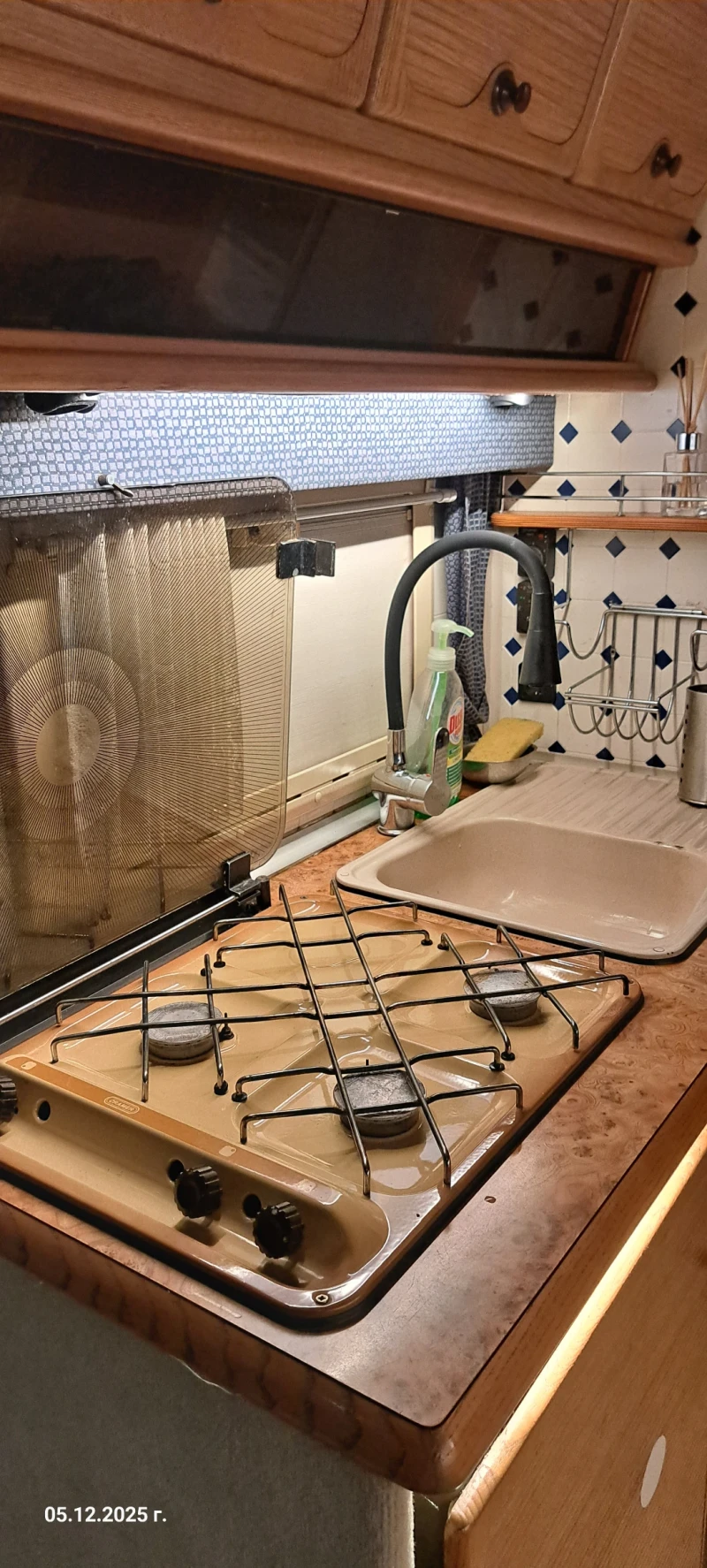 Кемпер Fiat 2.8 TDI, 122 кс, снимка 11 - Каравани и кемпери - 52998010