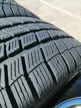 Гуми Зимни 245/45R18, снимка 7 - Гуми и джанти - 42139941