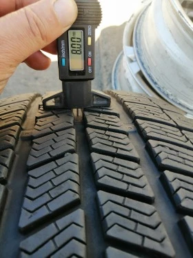 Гуми Зимни 245/45R18, снимка 8 - Гуми и джанти - 42139941