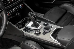 Alfa Romeo Giulia * VELOCE* AWD* КРАЙНА* ЦЕНА* , снимка 13