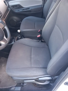 Обява за продажба на Toyota Yaris 1.0i ~9 500 лв. - изображение 5