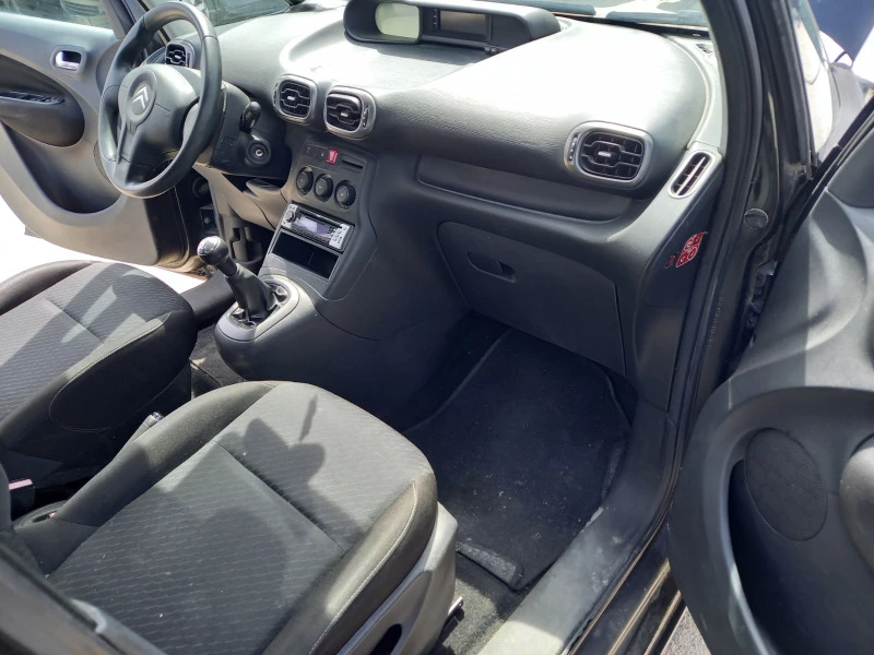 Citroen C3 Picasso 1.4 I, снимка 8 - Автомобили и джипове - 40790201