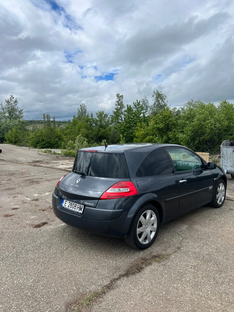 Renault Megane, снимка 2 - Автомобили и джипове - 47123108