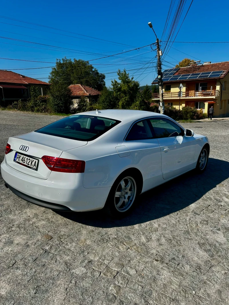 Audi A5 2.0T, снимка 4 - Автомобили и джипове - 47666030