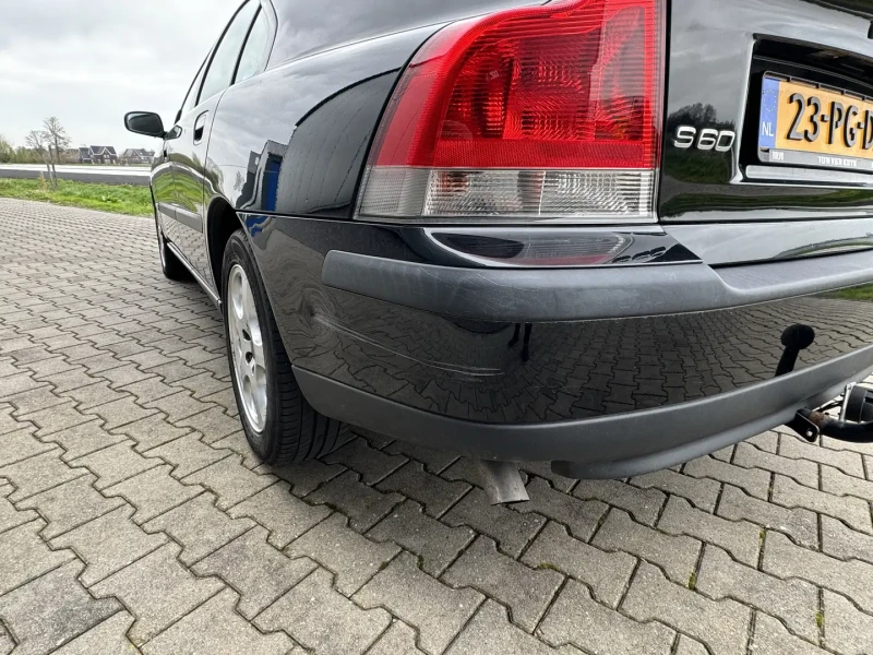 Volvo S60 2.0T, снимка 10 - Автомобили и джипове - 49398749