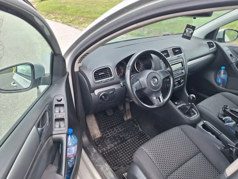 VW Golf 1.4 LPG, снимка 8 - Автомобили и джипове - 50501707