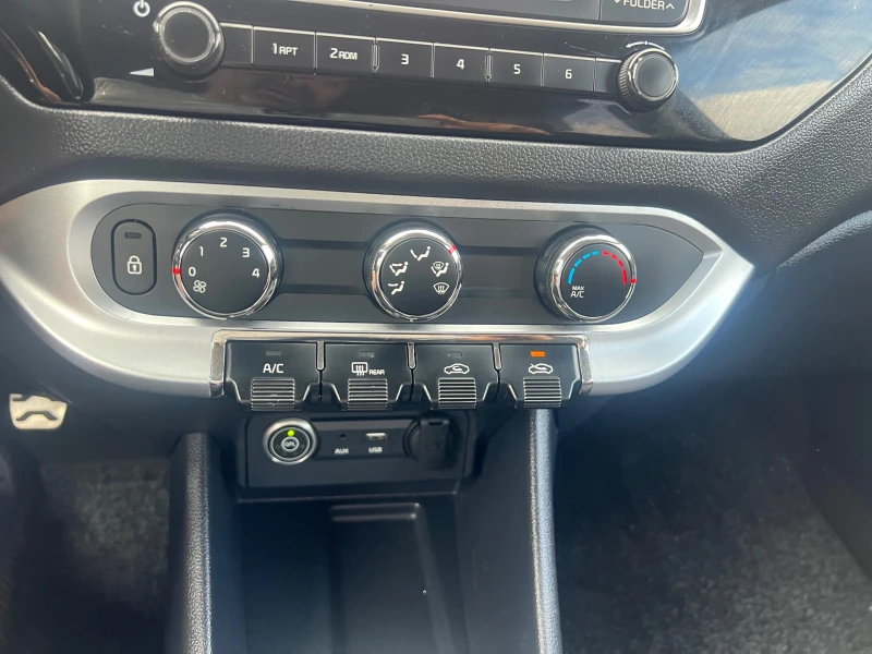 Kia Rio 1.2 ГАЗ.(КАТО НОВА), снимка 16 - Автомобили и джипове - 51211182