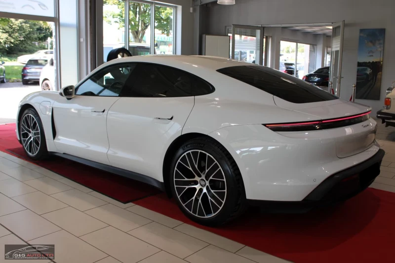 Porsche Taycan RWD/476HP/ACC/BOSE/HEAD-UP/KEYLESS/CARPLAY/804f, снимка 3 - Автомобили и джипове - 51837795