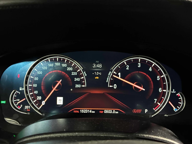 BMW 540 M-pkg* Harman/Kardon* Подгрев* Обдух* Пано, снимка 10 - Автомобили и джипове - 52707375