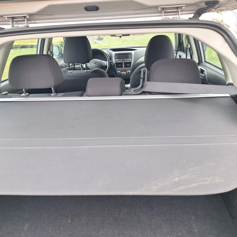 Subaru Impreza 2.0  TDI, снимка 10 - Автомобили и джипове - 53400579