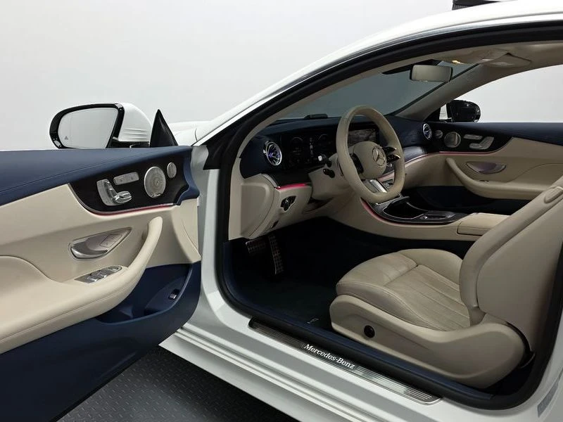 Mercedes-Benz E 300 2.0 Automatic, снимка 10 - Автомобили и джипове - 55837291