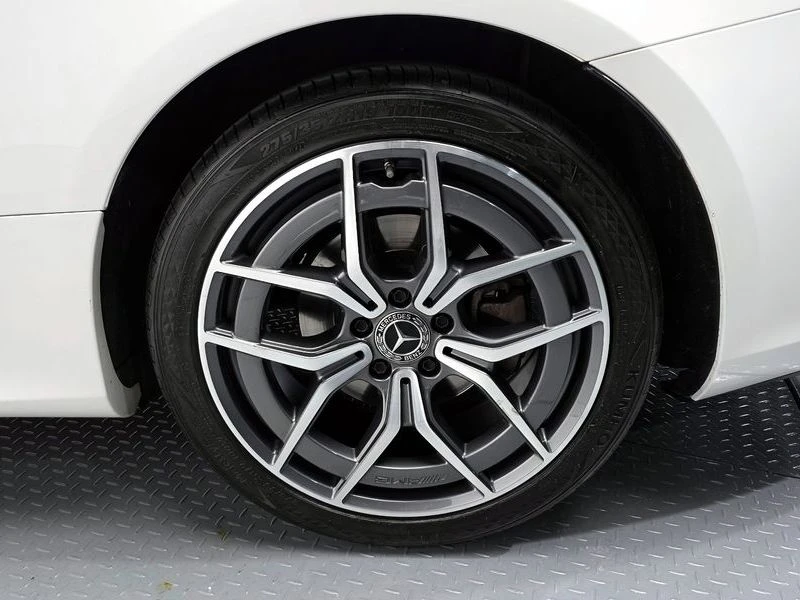 Mercedes-Benz E 300 2.0 Automatic, снимка 5 - Автомобили и джипове - 55837291