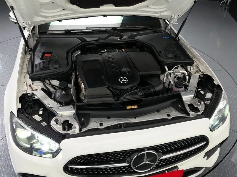 Mercedes-Benz E 300 2.0 Automatic, снимка 6 - Автомобили и джипове - 55837291