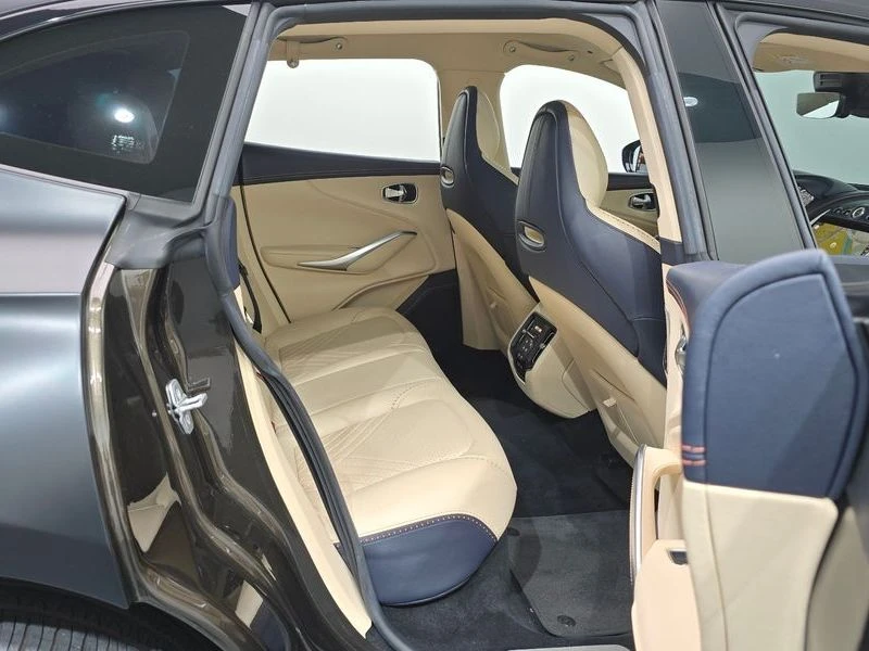 Aston Martin DBX 4.0 177950 Automatic | Mobile.bg � ����������� 11