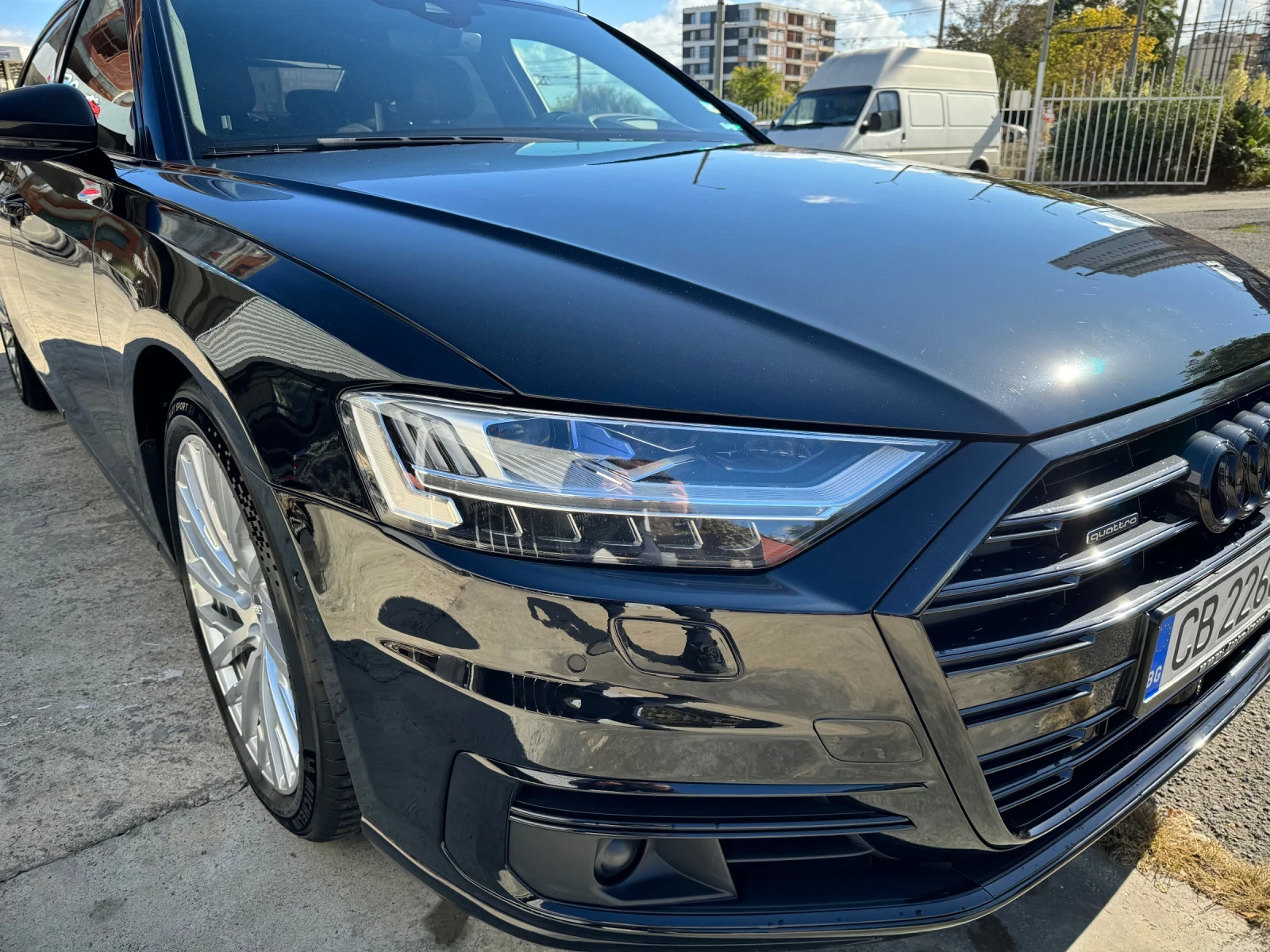 Audi A8 Long Matrix - изображение 2