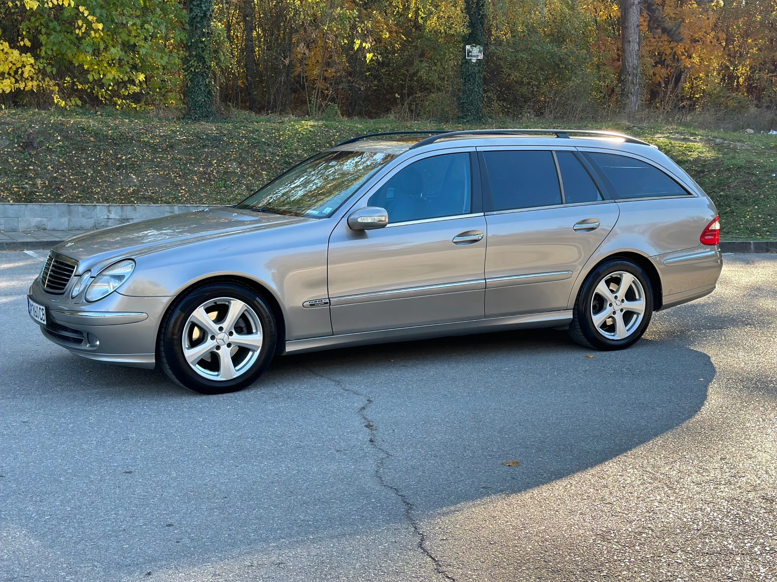 Mercedes-Benz E 270 E270 CDI Avantgarde - изображение 2