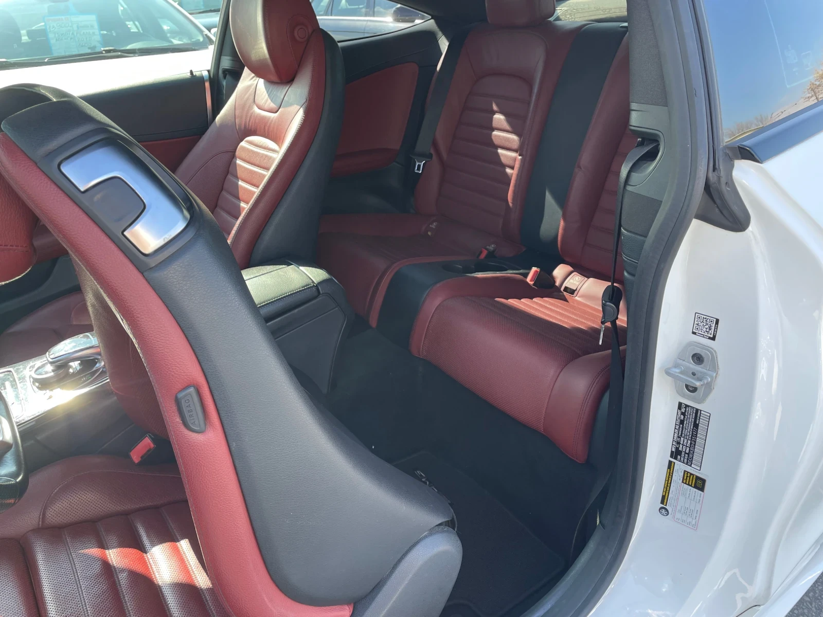 Mercedes-Benz C 300 2.0i TOP - изображение 10