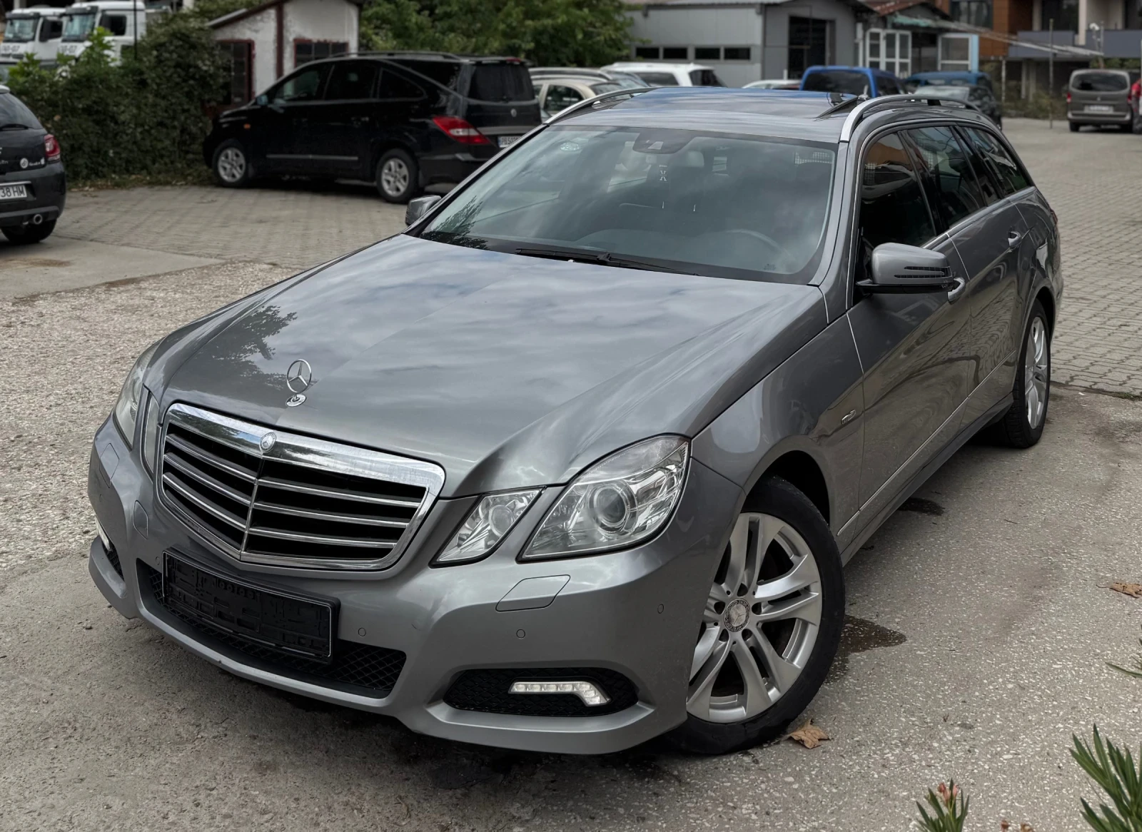 Mercedes-Benz E 300 * CDI * V6 * 7G-Tronic * AVANTGARDE *  - изображение 3