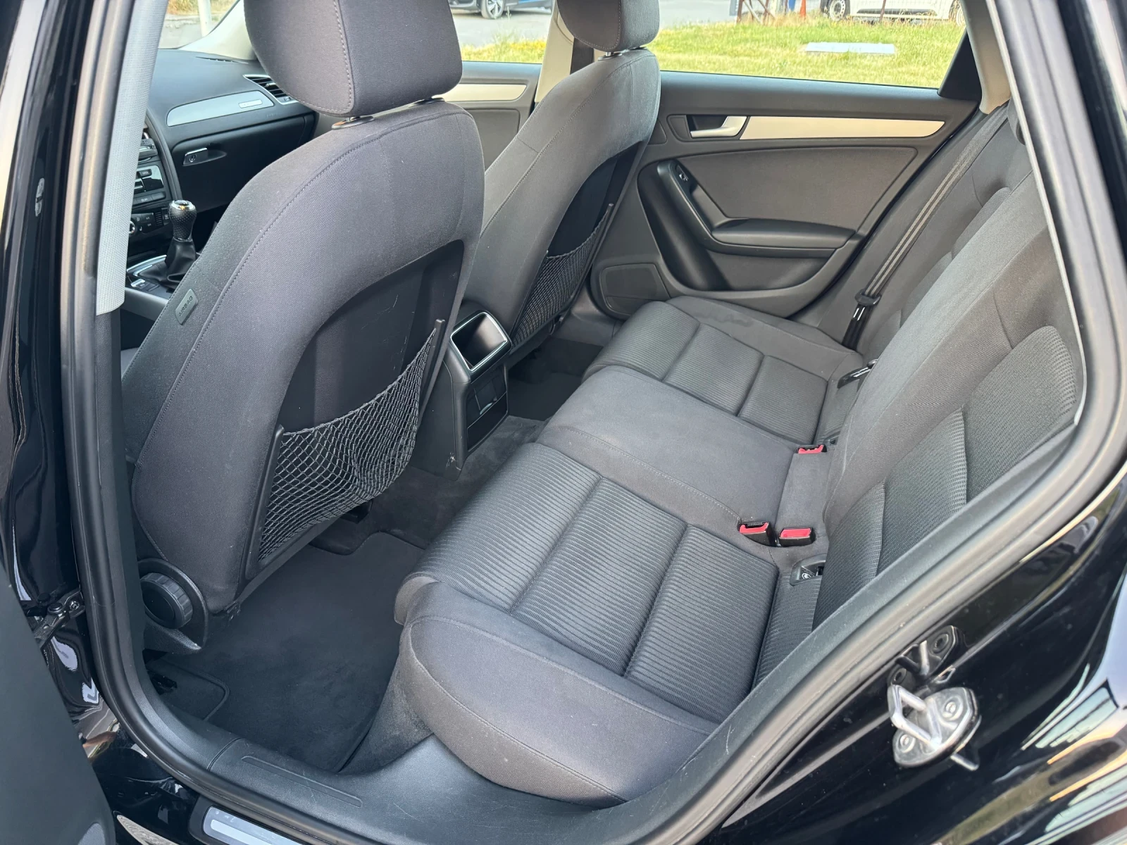 Audi A4 2.0TDi Quattro  - изображение 9