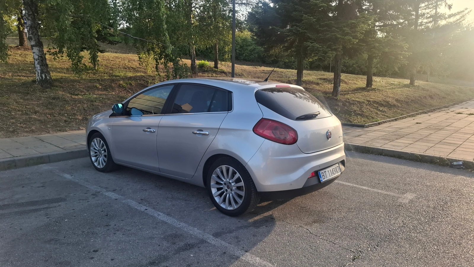 Fiat Bravo 1.4 120 к.с - изображение 3