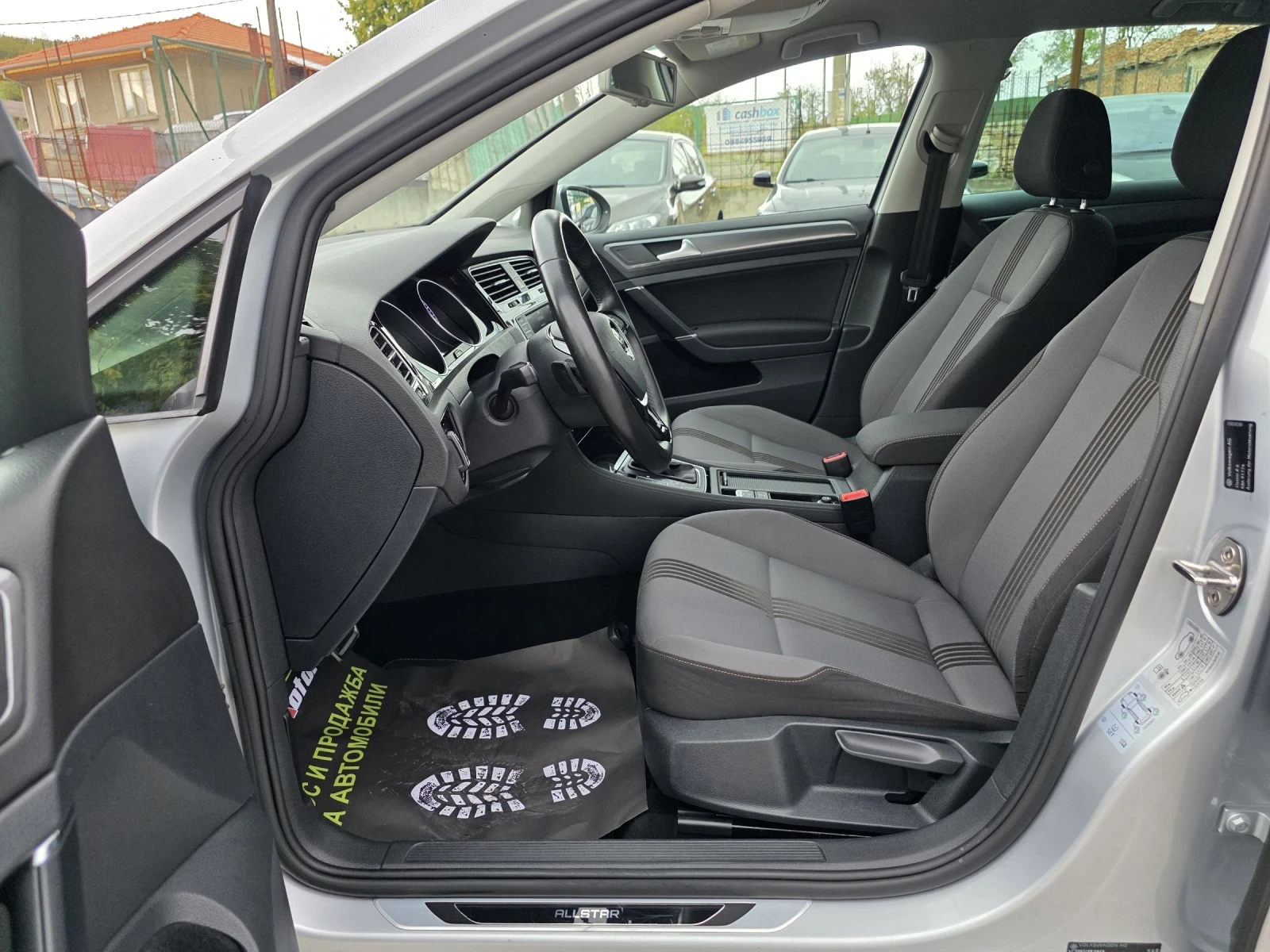 VW Golf 1.6 TDI 110 К.С. (DSG) ALL-STAR / НАВИ / КСЕНОН - изображение 9