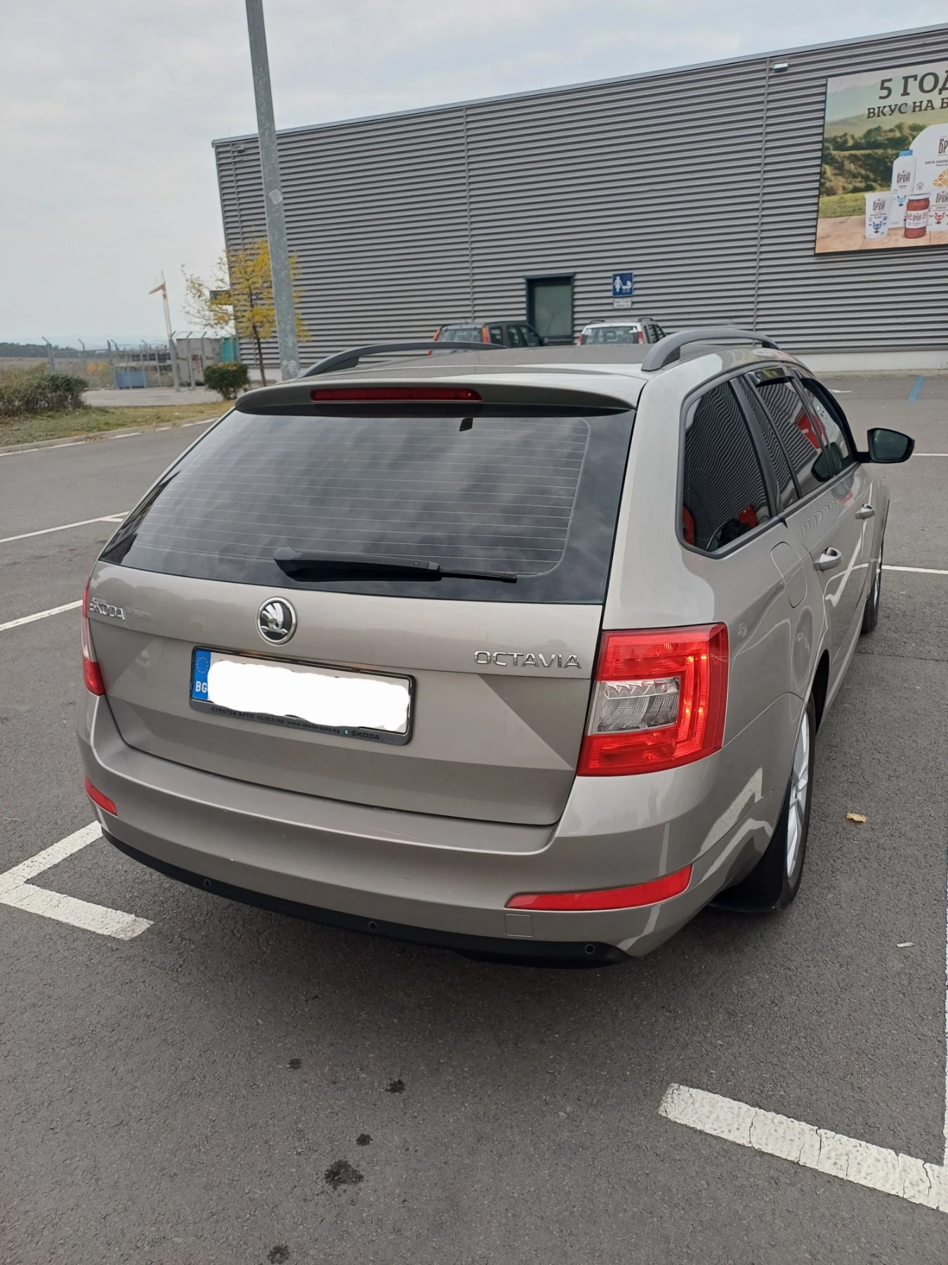 Skoda Octavia 1, 6 TDI 105k. - изображение 8