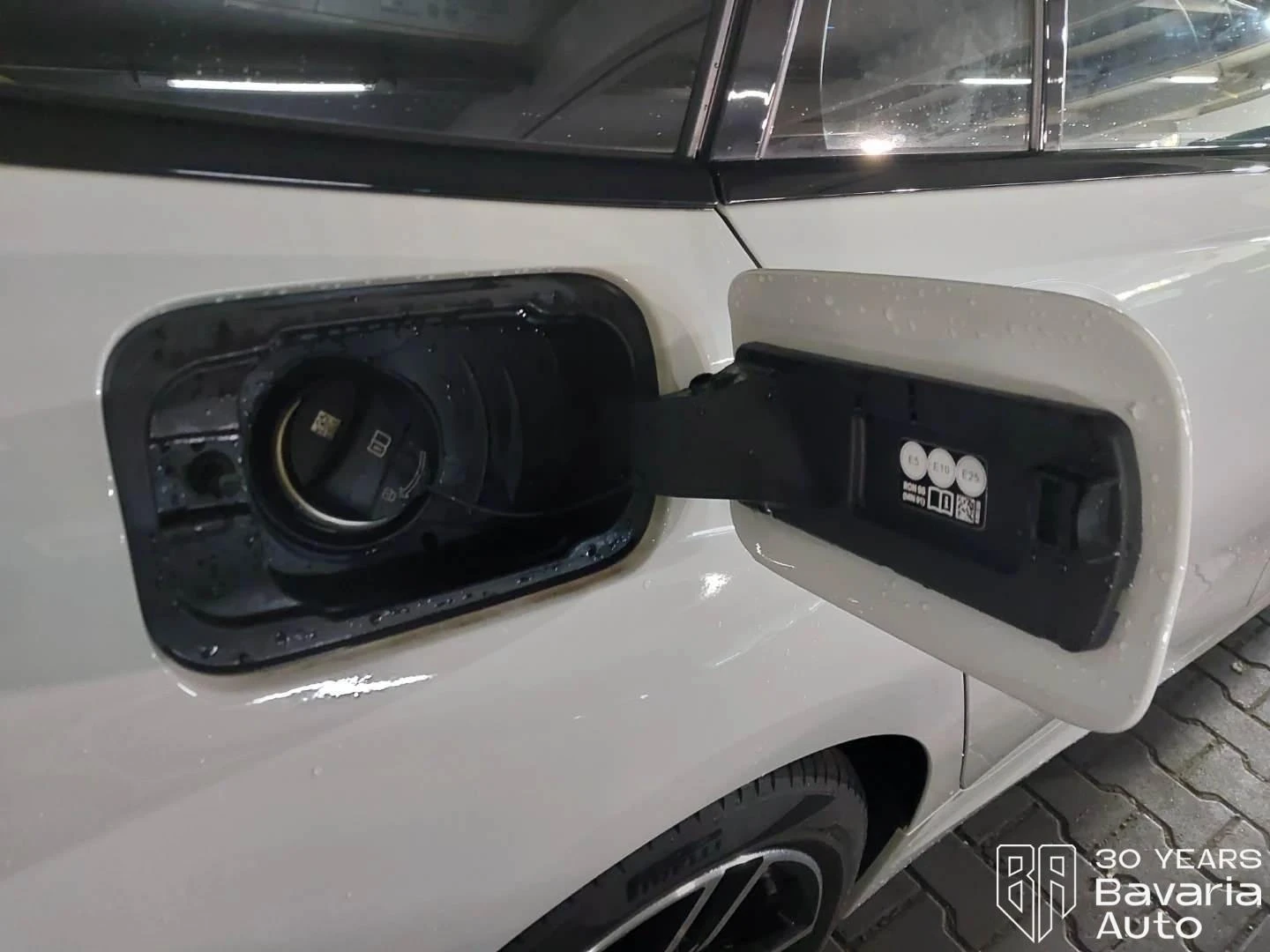 BMW 330 e Touring M Sport Paket Sportautomatic | Mobile.bg   13