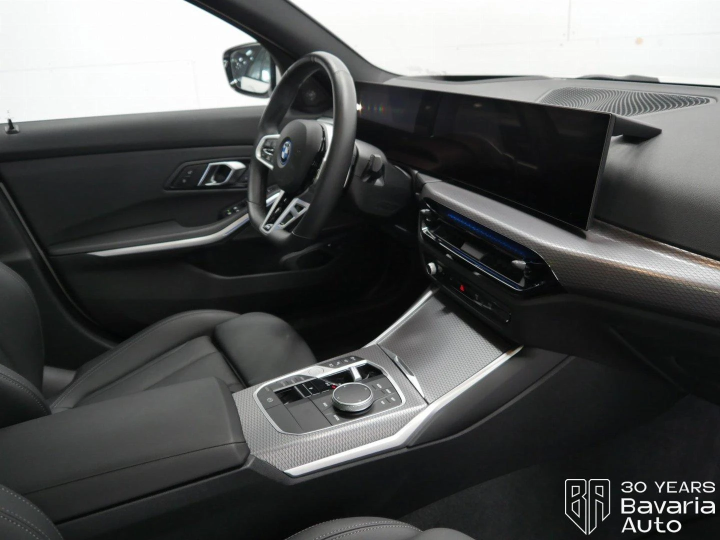 BMW 330 e Touring M Sport Paket Sportautomatic | Mobile.bg   6