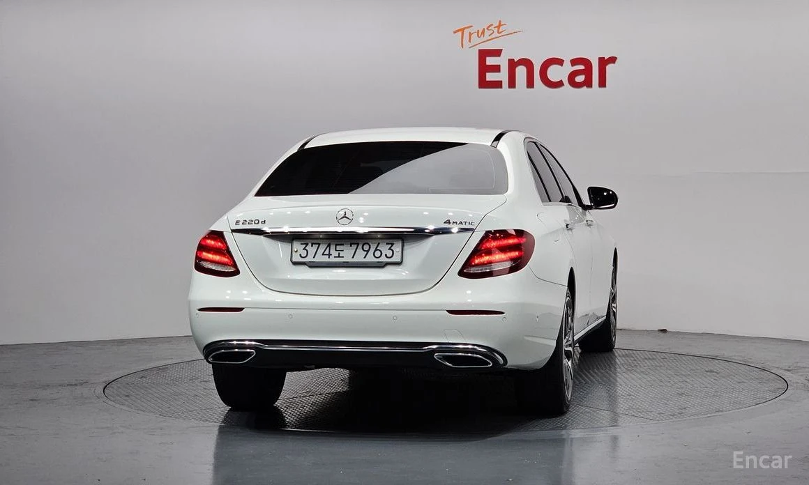 Mercedes-Benz E 220 | Mobile.bg � ����������� 4