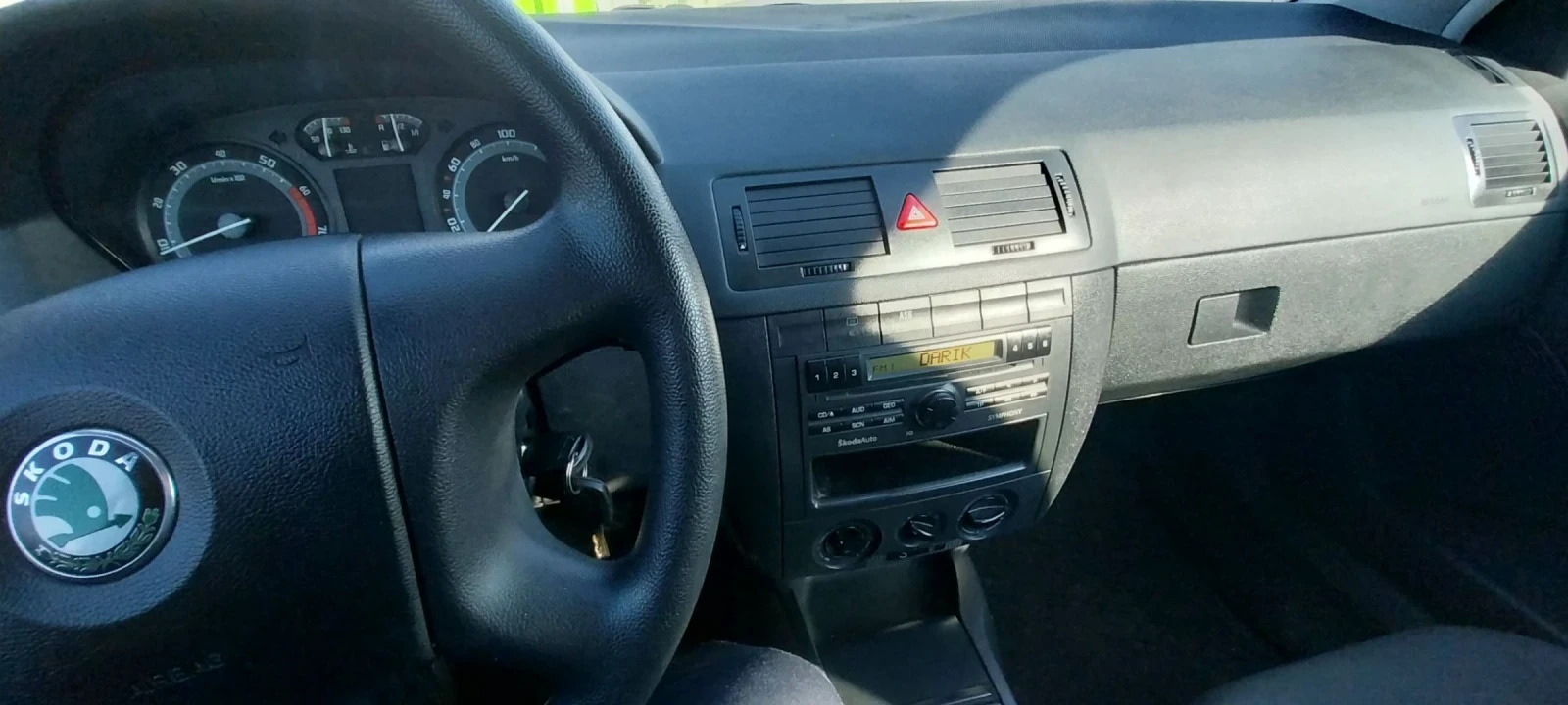 Skoda Fabia 1.4 ТОР. , снимка 8 - Автомобили и джипове - 53737969