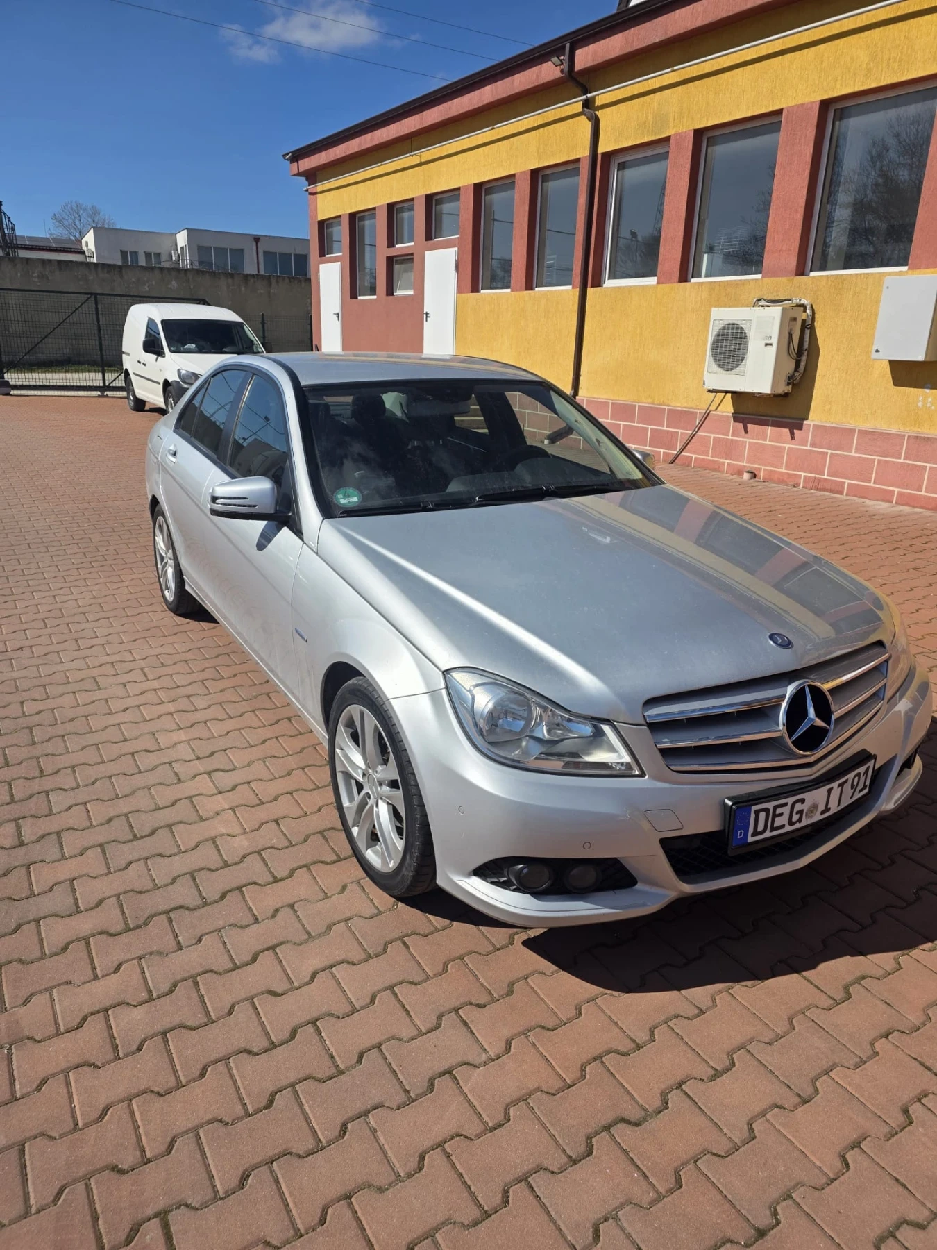 Mercedes-Benz C 200 FACELIFT 184к.с Темпомат!!!