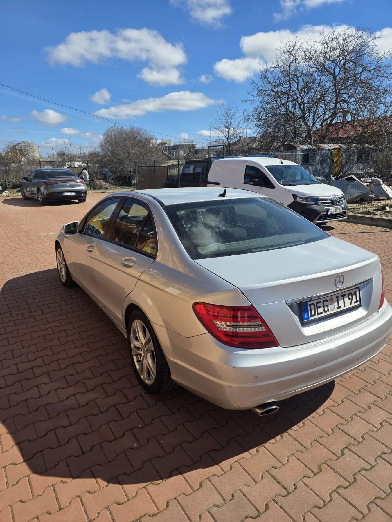 Mercedes-Benz C 200 FACELIFT 184к.с Темпомат!!!, снимка 11 - Автомобили и джипове - 53777036