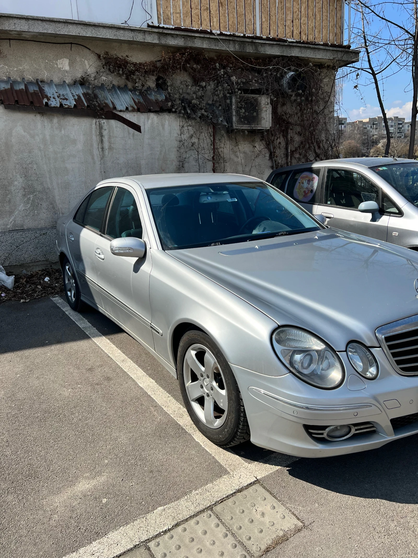 Mercedes-Benz E 320, снимка 7 - Автомобили и джипове - 54072741