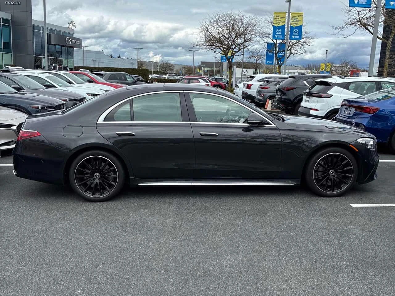 Mercedes-Benz S 500 * CARFAX * ПРЕДСТАВИТЕЛСТВО * КЛИП НА МОТОРА, снимка 3 - Автомобили и джипове - 54077595