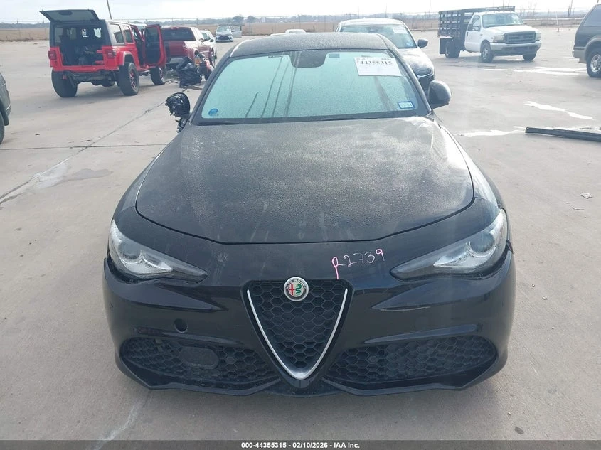 Alfa Romeo Giulia Ti Sport Rwd, снимка 12 - Автомобили и джипове - 54185631