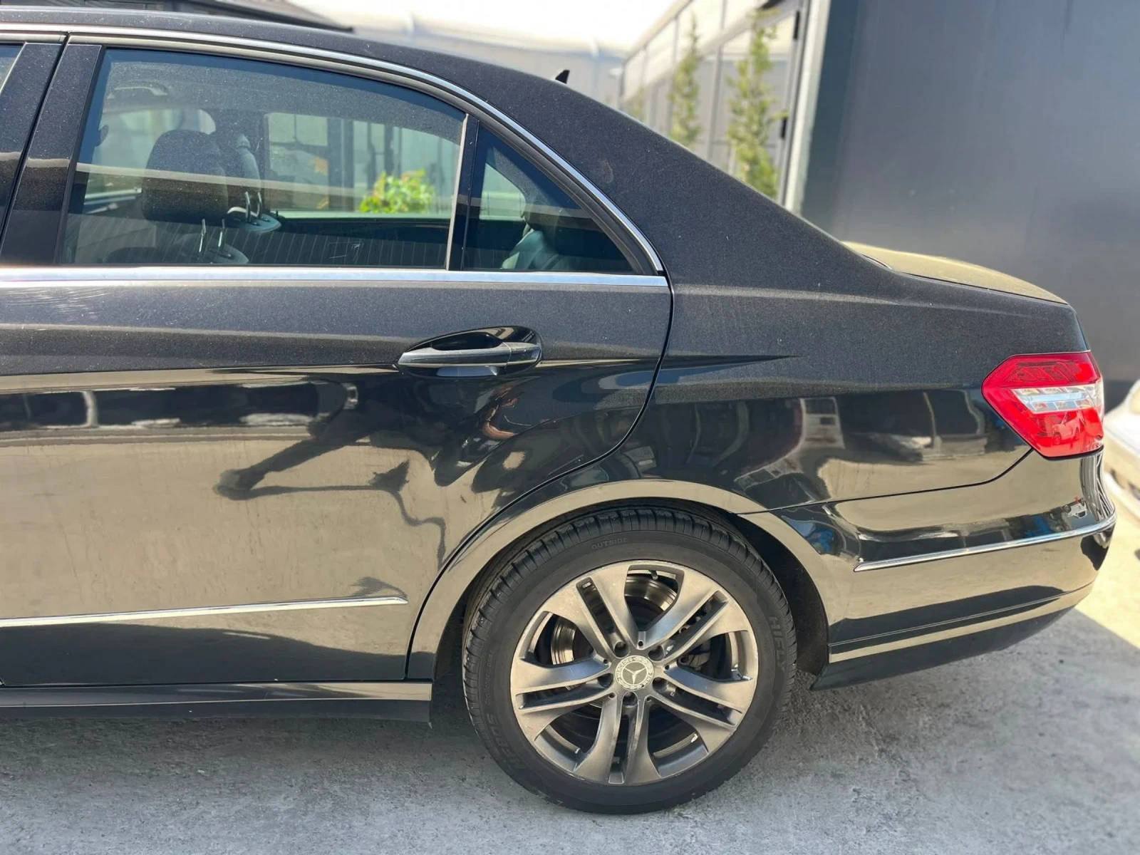 Mercedes-Benz E 220 651, снимка 6 - Автомобили и джипове - 54469290