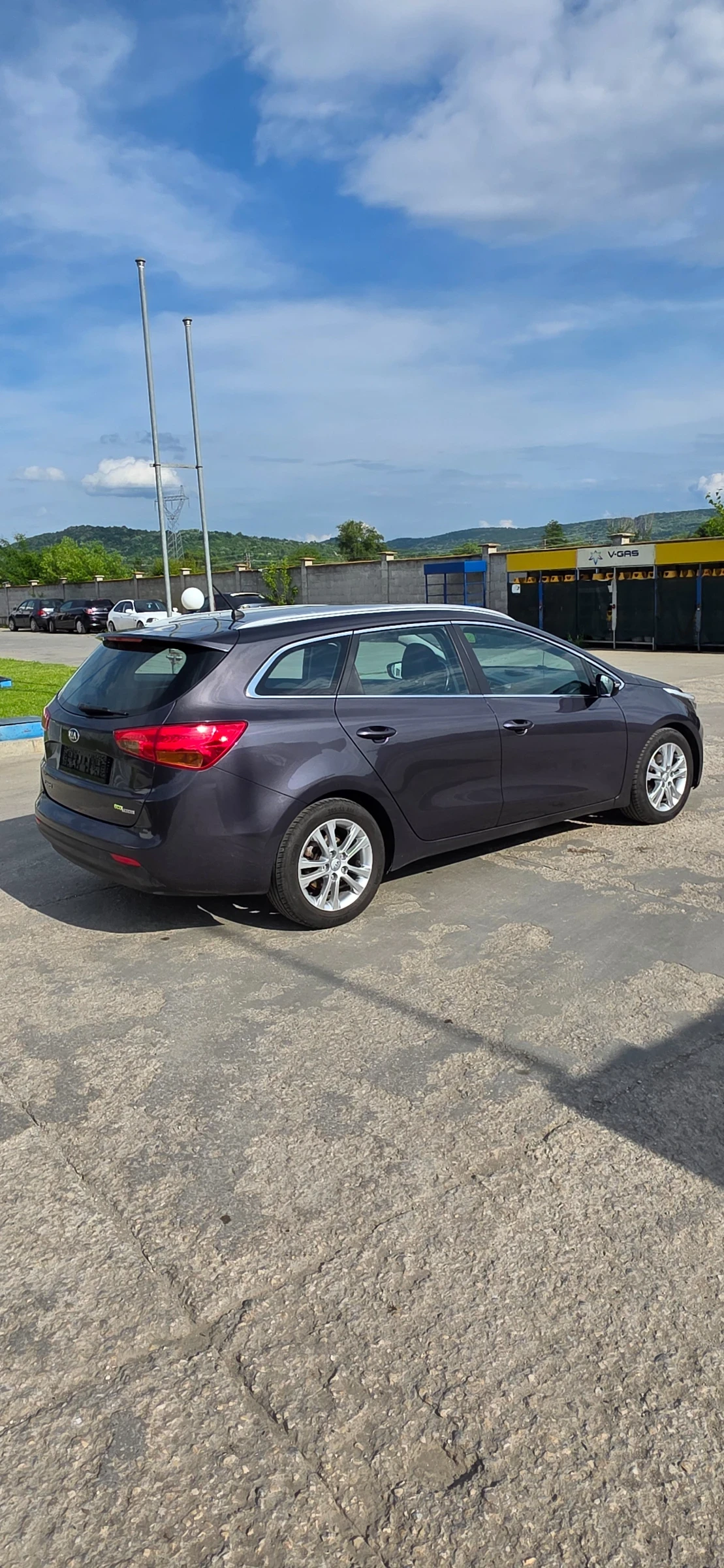 Kia Ceed 1.6GDI 136к.с. Швейцария, ТОП., снимка 5 - Автомобили и джипове - 54750998