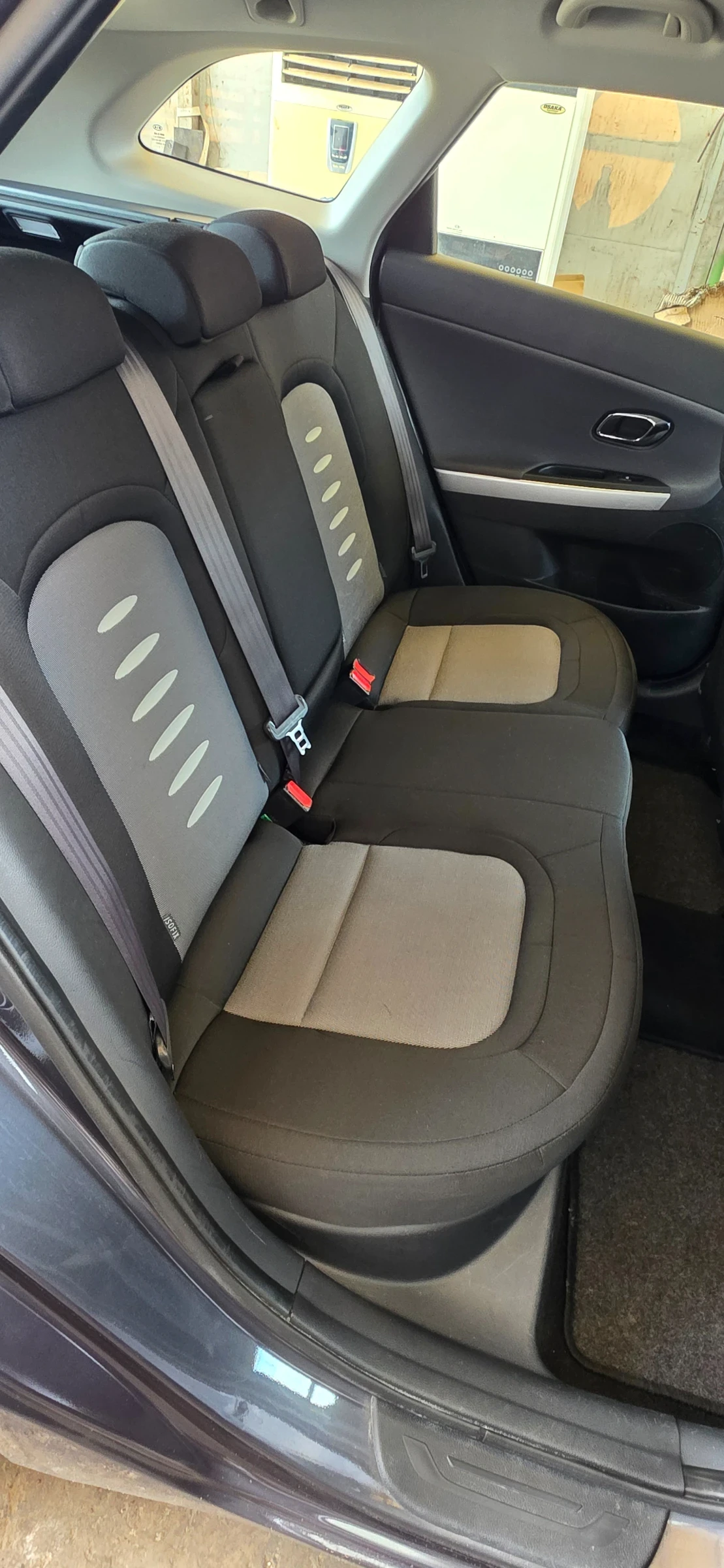 Kia Ceed 1.6GDI 136к.с. Швейцария, ТОП., снимка 13 - Автомобили и джипове - 54750998