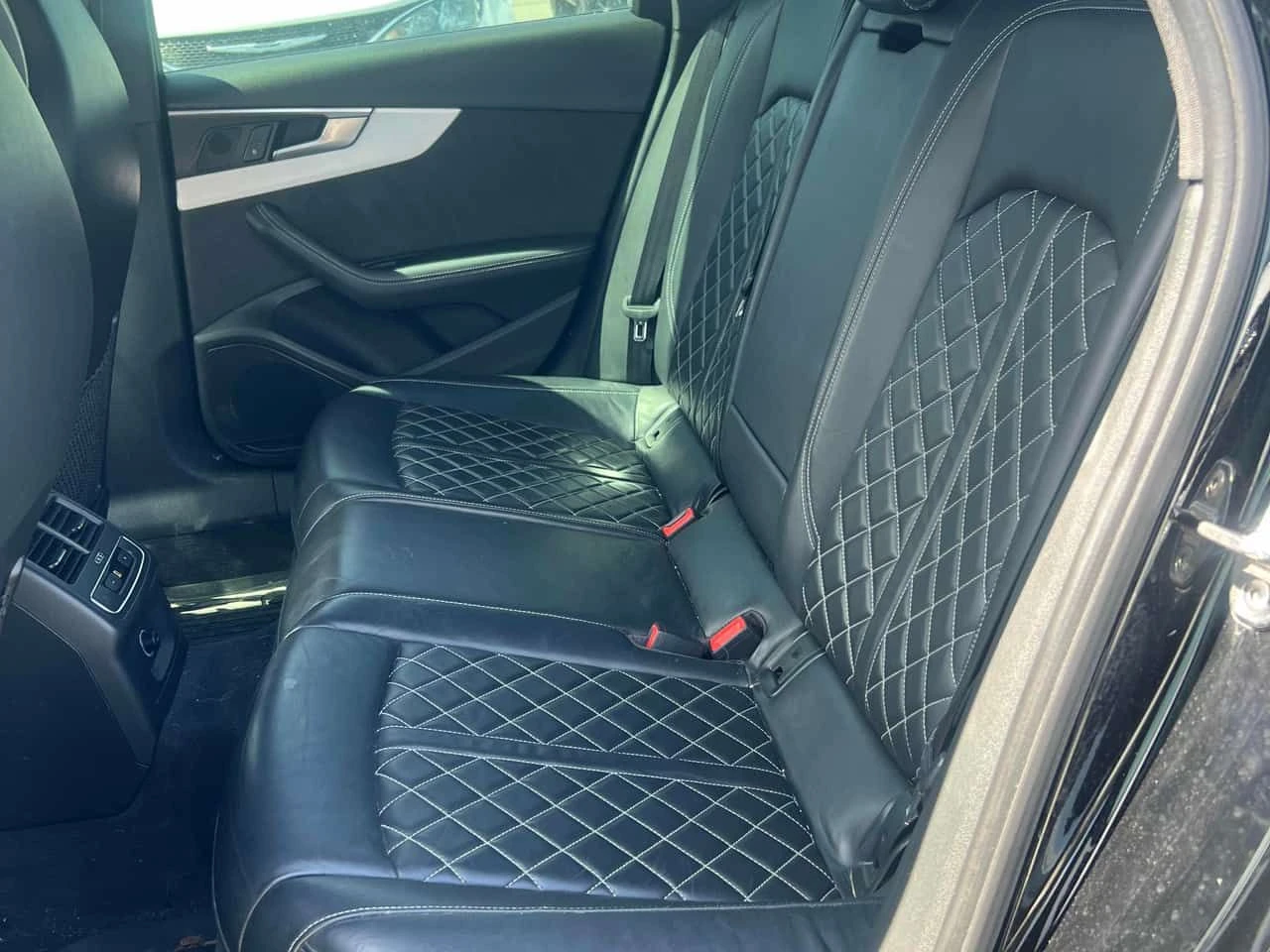 Audi S4 * Progressiv * CARFAX * ЦЕНА ДО БГ, снимка 14 - Автомобили и джипове - 54902763